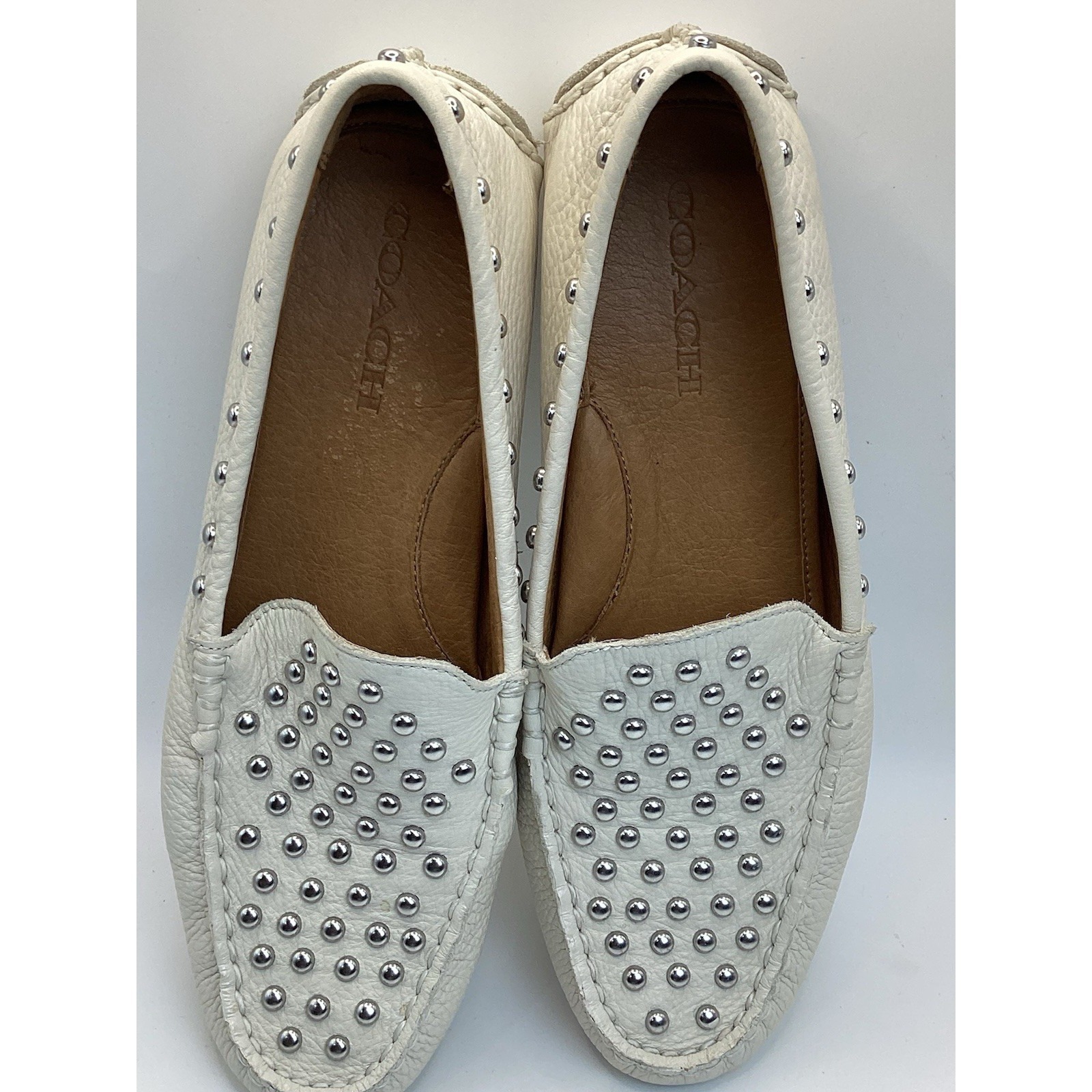 Coach Arlene Studded Pebble Leather Chalk Loafers Size 8